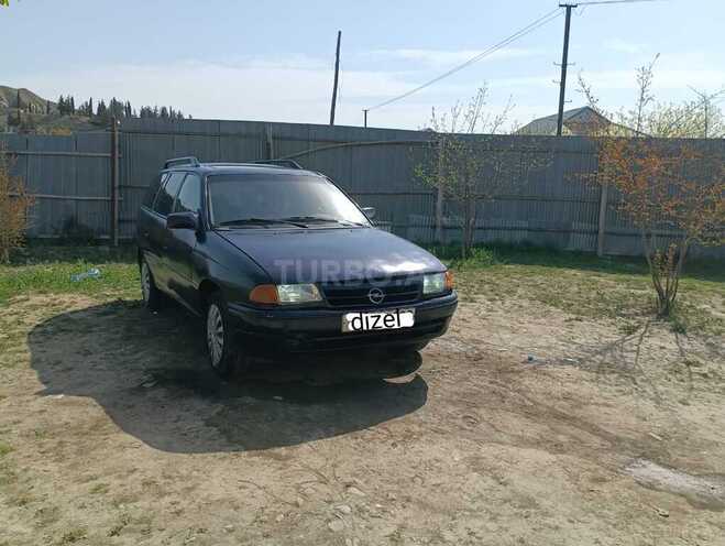 Opel Astra 1994, 400,000 km - 1.7 л - Göyçay