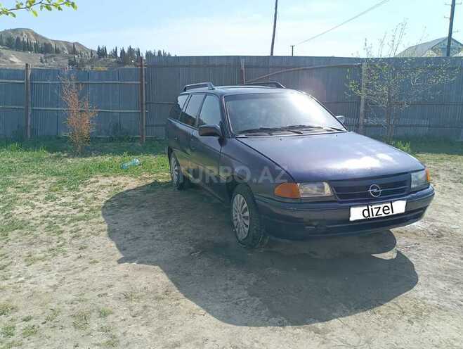 Opel Astra 1994, 400,000 km - 1.7 л - Göyçay