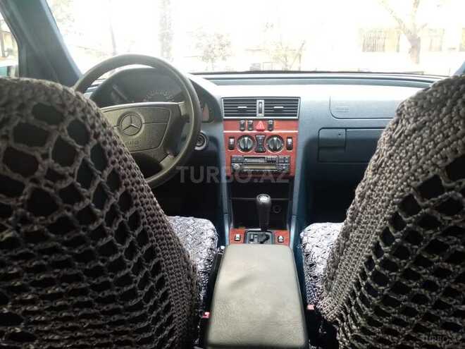 Mercedes C 240 1997, 250,000 km - 2.4 л - Bakı