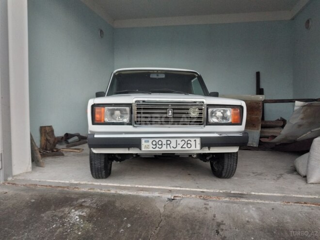 LADA (VAZ) 2107 2005, 22,000 km - 1.6 l - Zaqatala