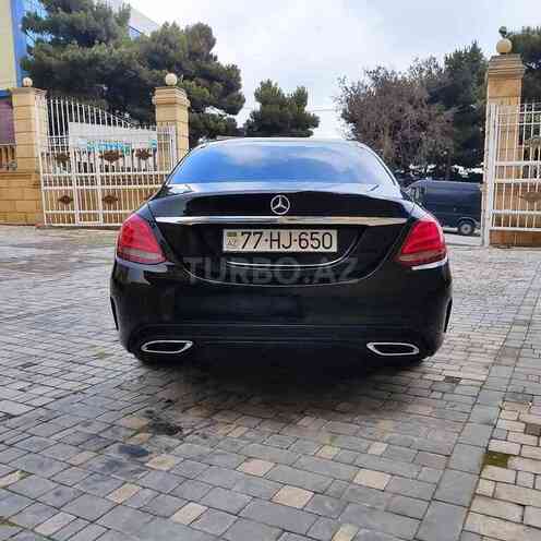Mercedes C 220 2018, 180,000 km - 2.2 л - Bakı
