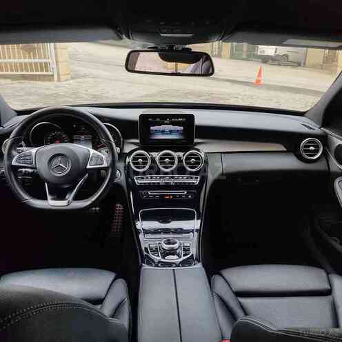 Mercedes C 220 2018, 180,000 km - 2.2 л - Bakı