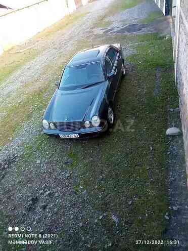 Mercedes E 240 2000, 262,859 km - 2.4 l - Zaqatala