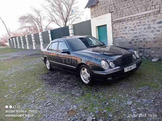 Mercedes E 240 2000, 262,859 km - 2.4 l - Zaqatala