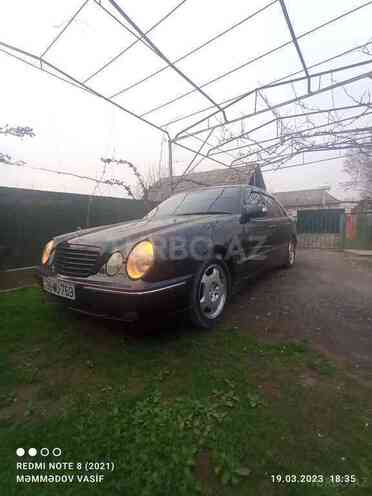 Mercedes E 240 2000, 262,859 km - 2.4 l - Zaqatala