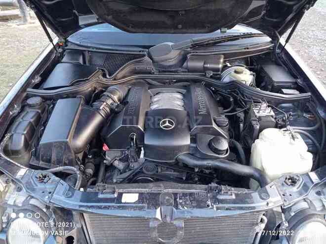 Mercedes E 240 2000, 262,859 km - 2.4 l - Zaqatala