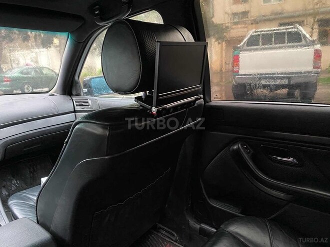 BMW 530 2001, 370,000 km - 3.0 л - Bakı