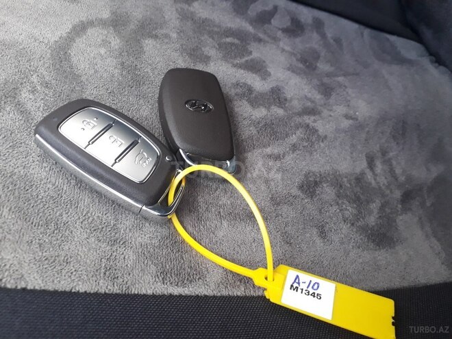 Hyundai i10 2014, 10,000 km - 1.2 l - Bakı