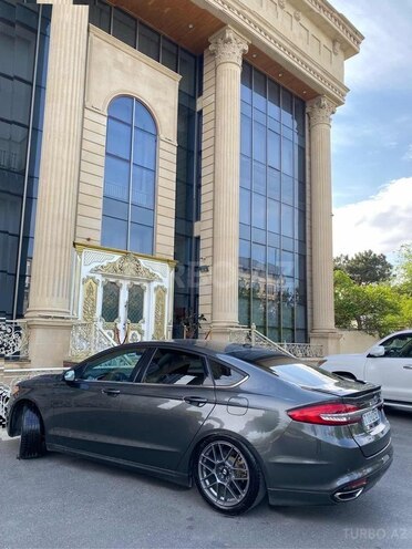 Ford Fusion 2017, 130,000 km - 1.5 l - Bakı