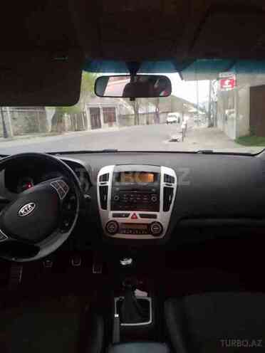 Kia Ceed 2008, 220,000 km - 1.6 л - Şəki