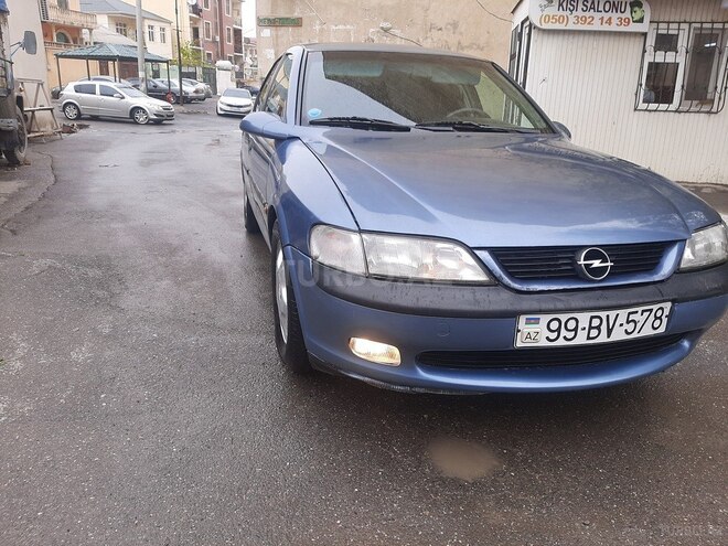 Opel Vectra 1999, 228,000 km - 1.6 л - Bakı