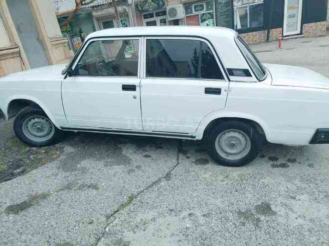 LADA (VAZ) 2107 2007, 250,000 km - 1.6 l - Bakı