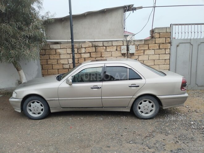 Mercedes C 180 1994, 457,000 km - 1.8 l - Sumqayıt
