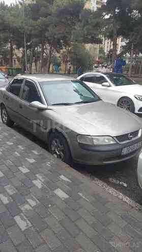 Opel Vectra 1997, 380,000 km - 1.6 l - Bakı