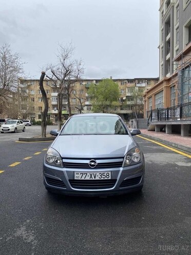 Opel Astra 2005, 175,000 km - 1.4 л - Bakı