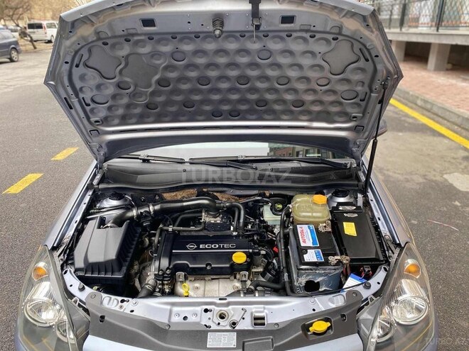 Opel Astra 2005, 175,000 km - 1.4 л - Bakı