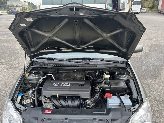 Toyota Corolla 2005, 192,000 km - 1.4 l - Bakı