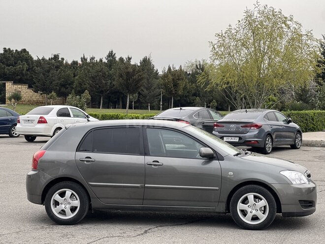 Toyota Corolla 2005, 192,000 km - 1.4 l - Bakı