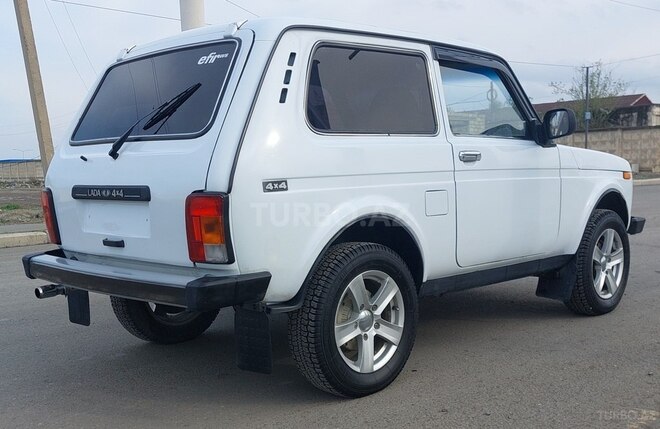 LADA (VAZ) Niva 2009, 207,000 km - 1.7 л - Yevlax