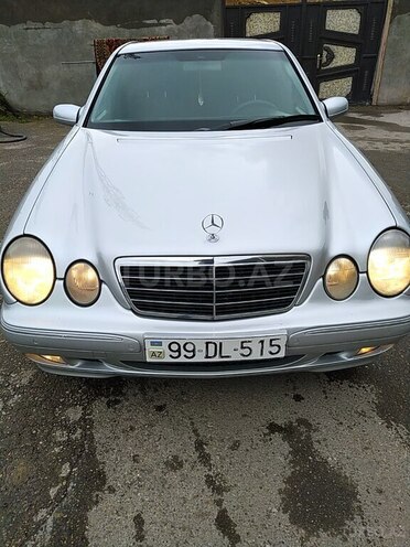 Mercedes E 270 2001, 394,000 km - 2.7 l - Bakı