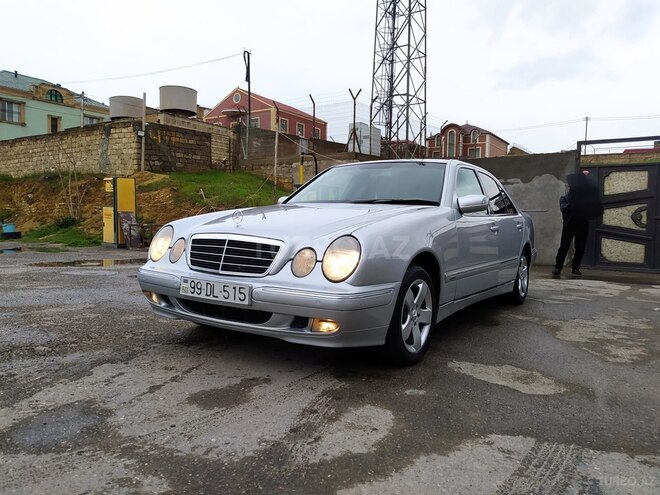 Mercedes E 270 2001, 394,000 km - 2.7 l - Bakı