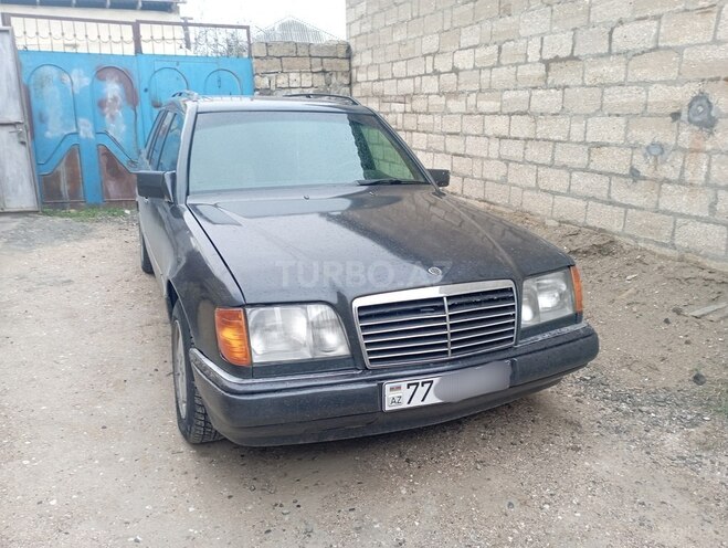 Mercedes E 300 1995, 277,456 km - 3.0 l - Bakı
