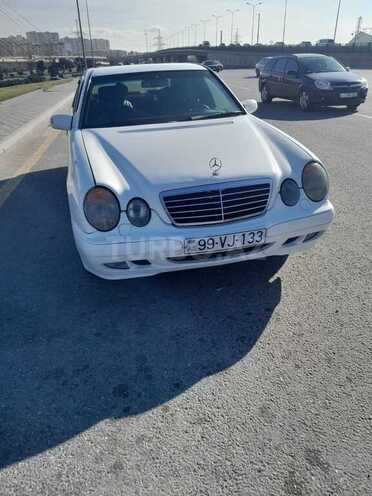 Mercedes E 270 1999, 363,000 km - 2.7 l - Bakı