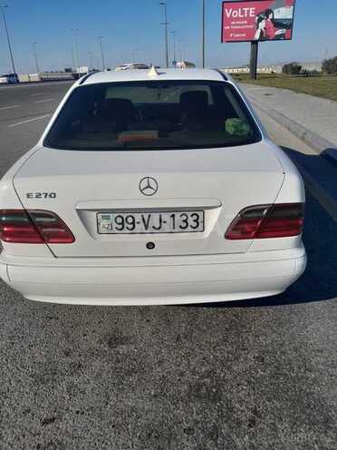 Mercedes E 270 1999, 363,000 km - 2.7 l - Bakı