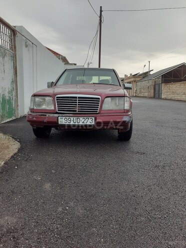 Mercedes E 320 1994, 355,000 km - 3.2 l - Bakı