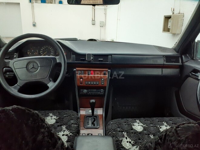 Mercedes E 320 1994, 355,000 km - 3.2 l - Bakı