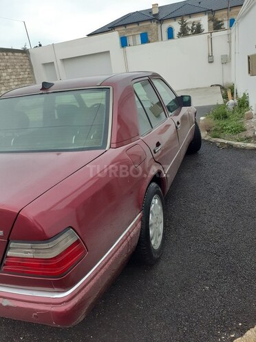 Mercedes E 320 1994, 355,000 km - 3.2 l - Bakı