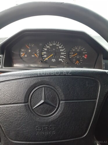 Mercedes E 320 1994, 355,000 km - 3.2 l - Bakı