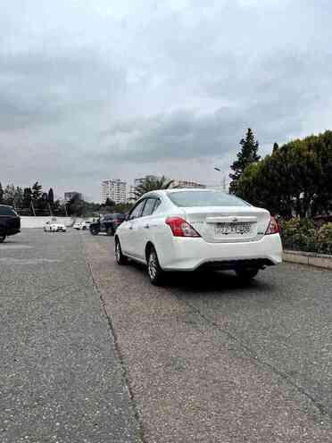 Nissan Sunny 2015, 52,519 km - 1.2 l - Bakı