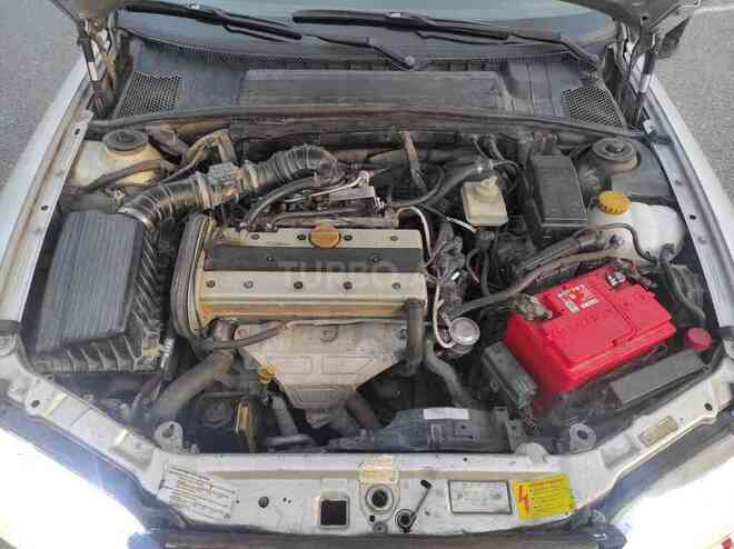 Opel Vectra 1997, 320,000 km - 2.0 л - Bakı
