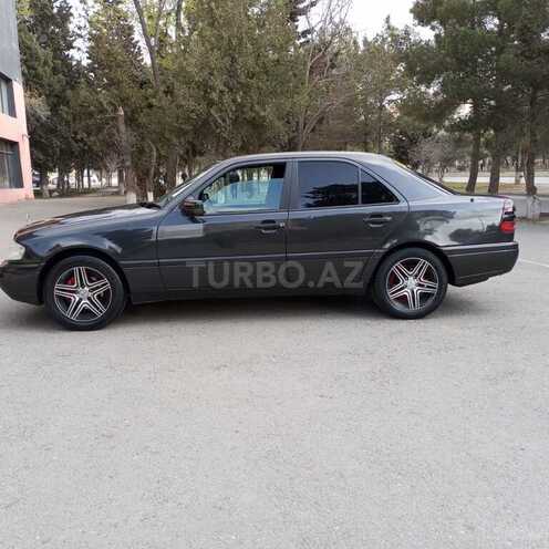 Mercedes C 220 1996, 326,580 km - 2.2 l - Sumqayıt