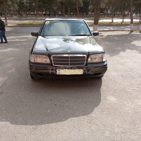 Mercedes C 220 1996, 326,580 km - 2.2 l - Sumqayıt