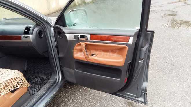 Volkswagen Touareg 2003, 210,000 km - 3.2 л - Bakı