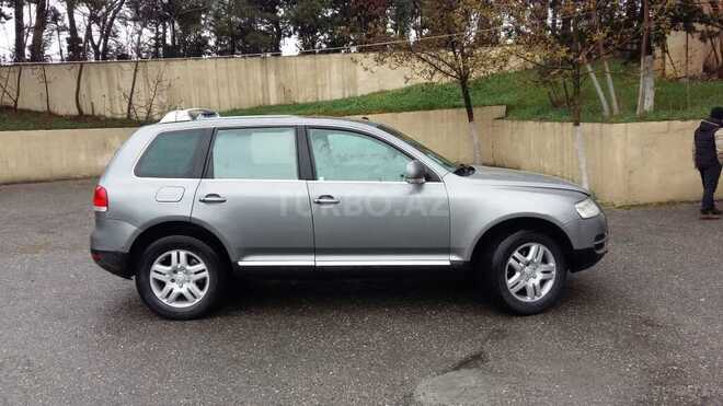 Volkswagen Touareg 2003, 210,000 km - 3.2 л - Bakı