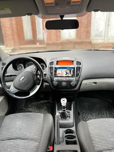 Kia Ceed 2009, 184,000 km - 1.4 l - Gəncə