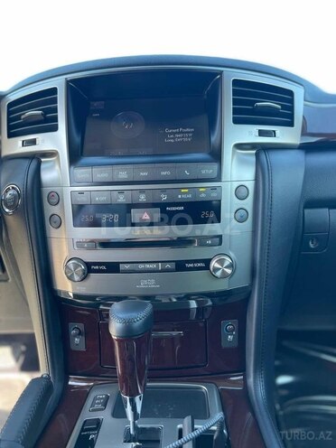 Lexus LX 570 2013, 88,000 km - 5.7 л - Bakı