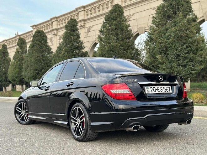 Mercedes C 250 2011, 163,700 km - 1.8 l - Gəncə
