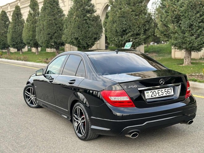 Mercedes C 250 2011, 163,700 km - 1.8 l - Gəncə