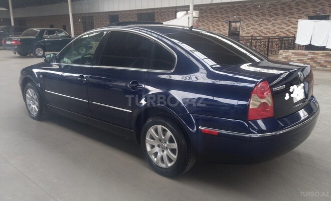 Volkswagen Passat 2002, 235,800 km - 1.8 l - Gəncə
