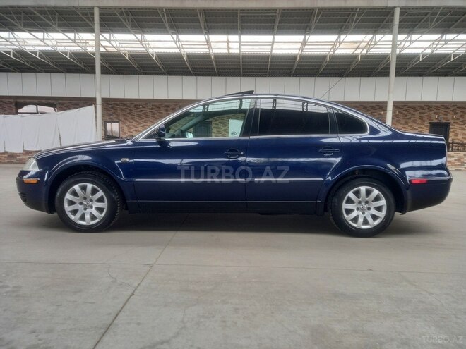 Volkswagen Passat 2002, 235,800 km - 1.8 l - Gəncə
