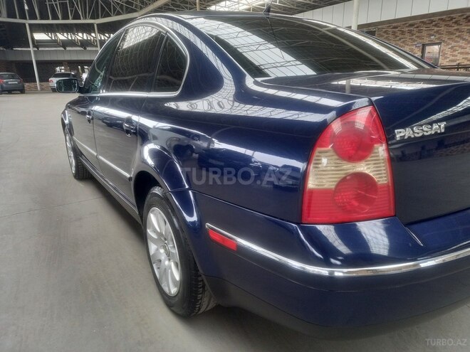 Volkswagen Passat 2002, 235,800 km - 1.8 l - Gəncə