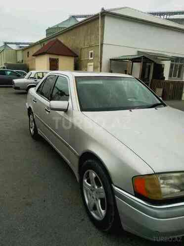 Mercedes C 220 1993, 270,000 km - 2.2 l - Bakı