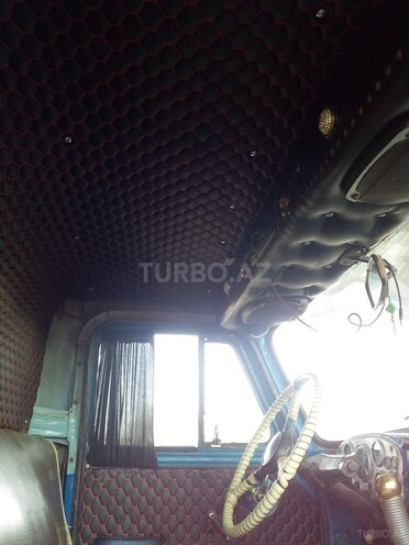 GAZ  1987, 2,568,800 km - 4.4 l - Şirvan