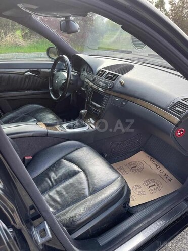 Mercedes E 320 2002, 435,000 km - 3.2 л - Ağdaş