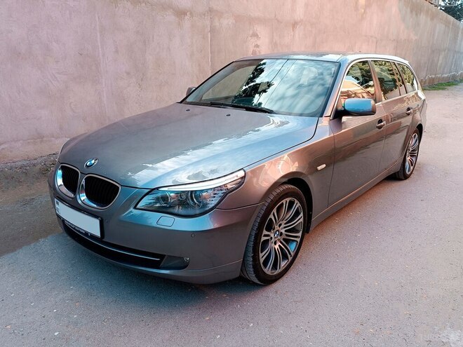 BMW 520 2007, 240,000 km - 2.0 l - Bakı