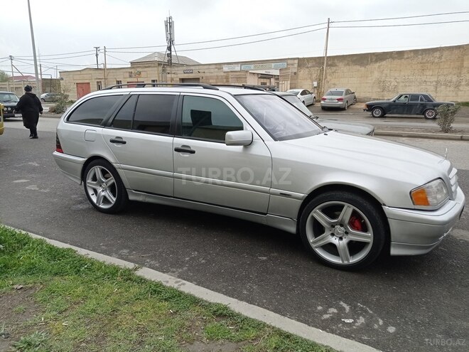 Mercedes C 220 1999, 370,000 km - 2.2 l - Sumqayıt